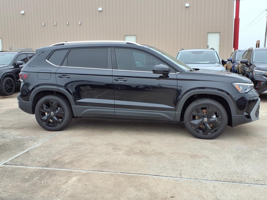 Vehicle image 6 of 20