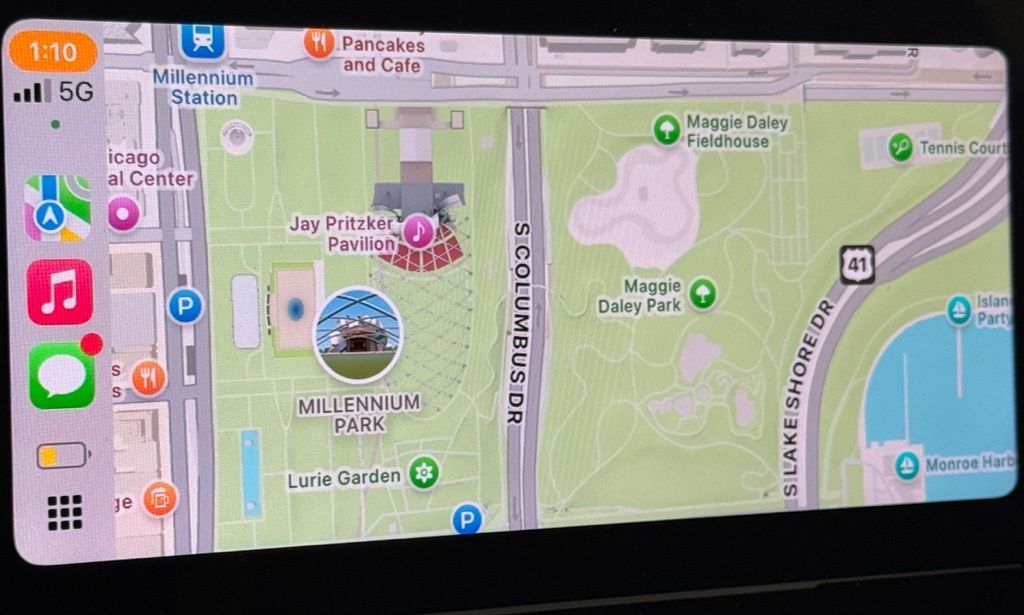 2025 Volkswagen Taos SE Image 22 of 40