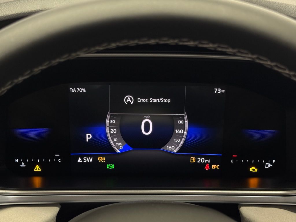 2025 Volkswagen Taos SE Image 18 of 38