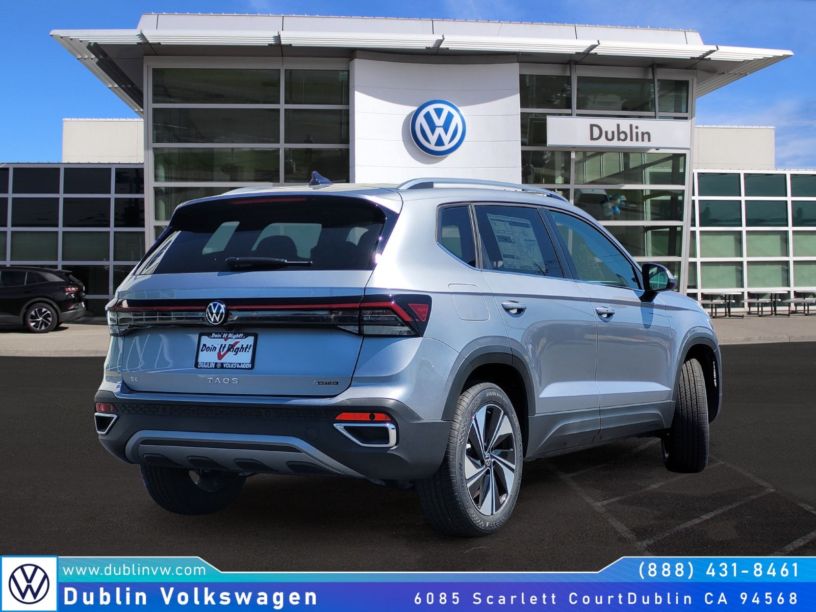 Vehicle image 5 of 17