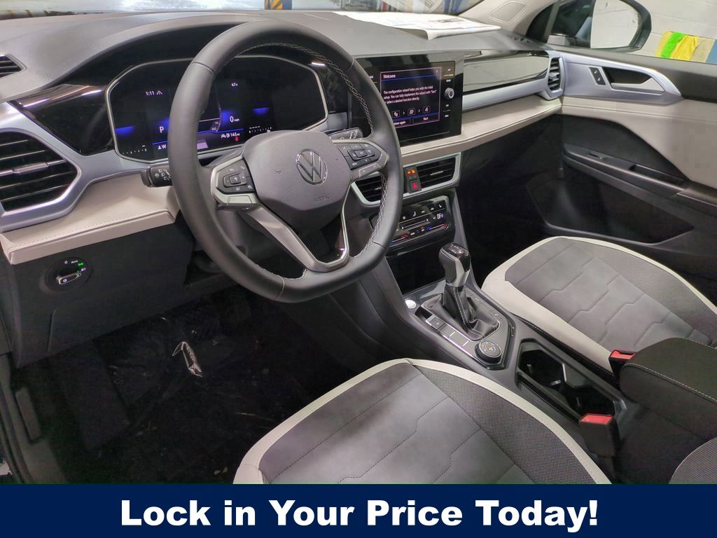 Vehicle image 9 of 24