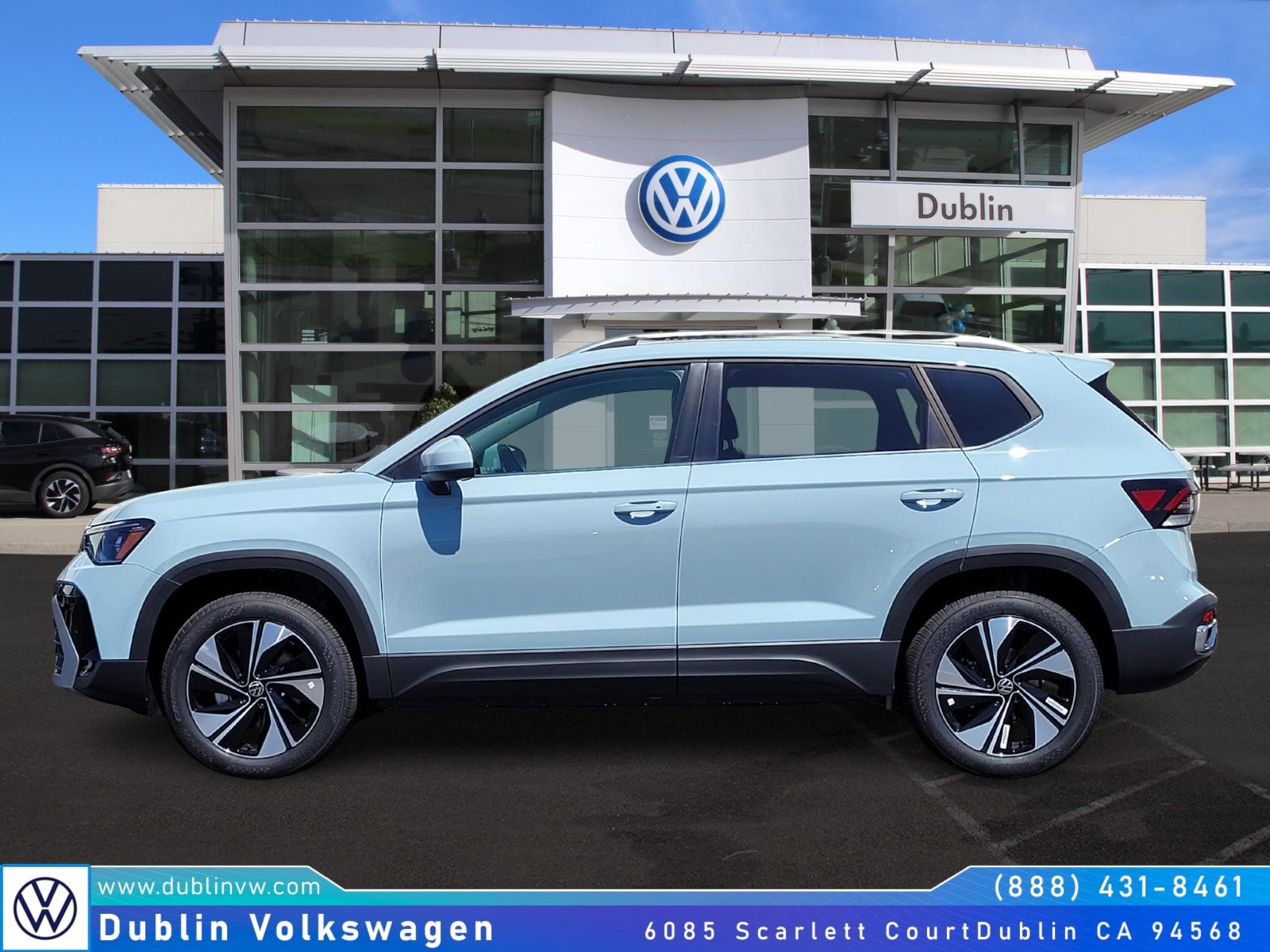Vehicle image 8 of 17