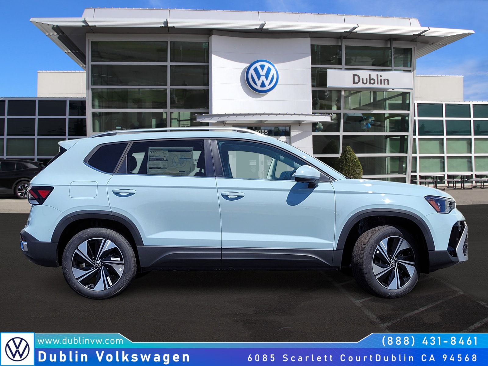 Vehicle image 4 of 17