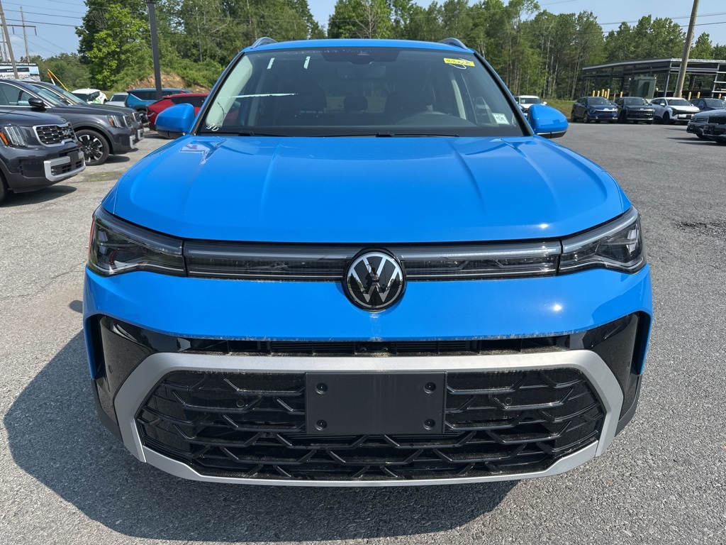 Vehicle image 2 of 20
