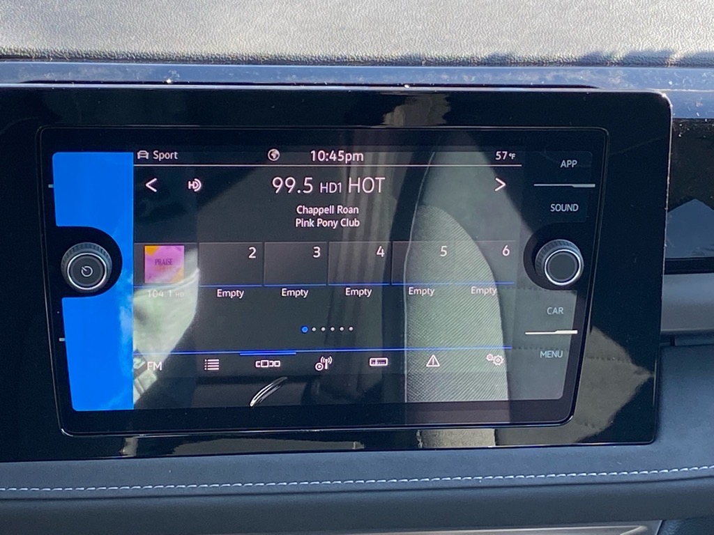 Vehicle image 6 of 12