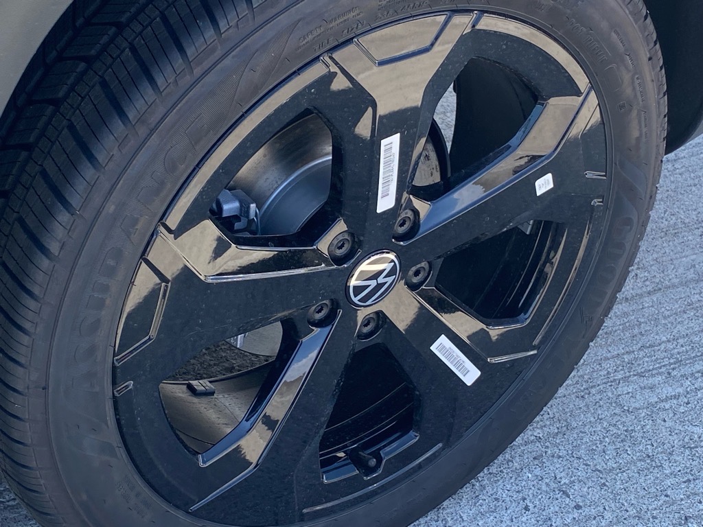 Vehicle image 12 of 12