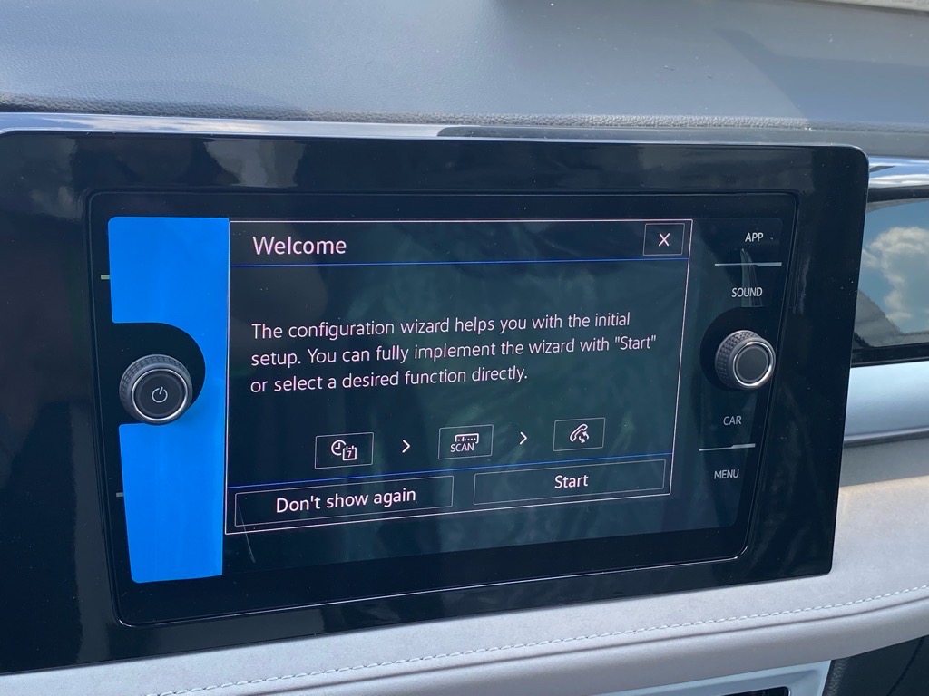 Vehicle image 4 of 12