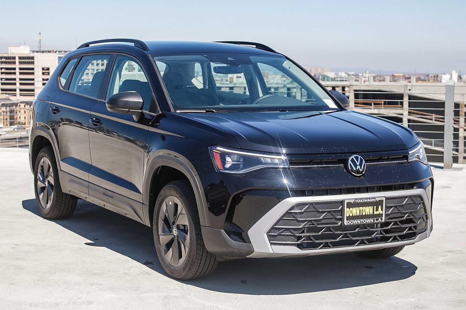 Vehicle image 3 of 26
