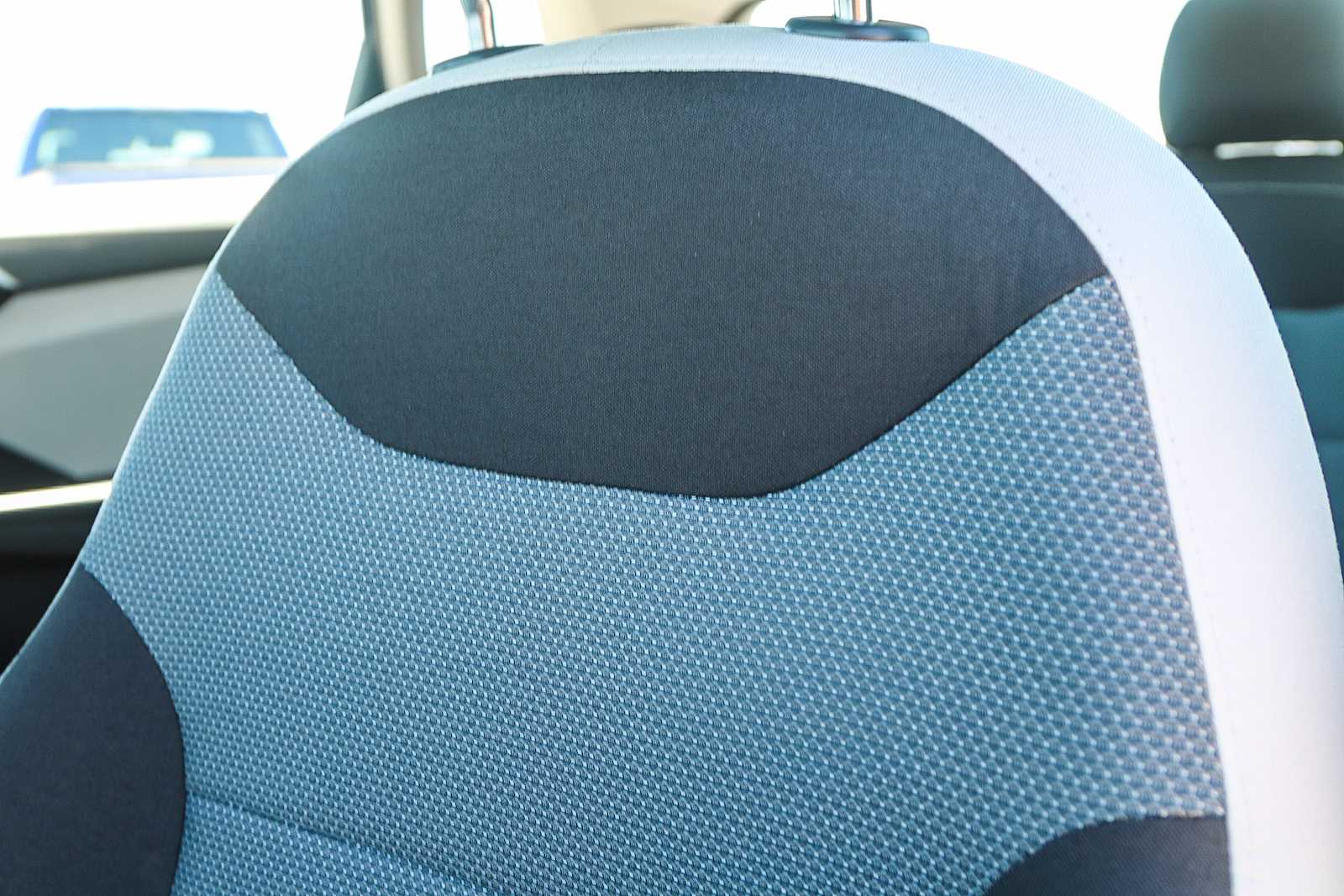 Vehicle image 25 of 26