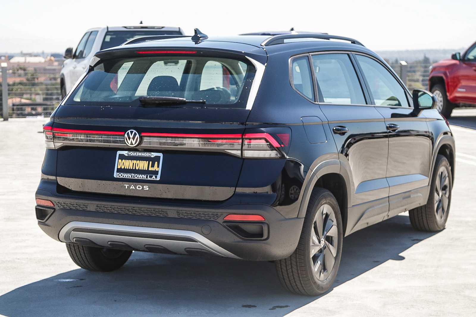 Vehicle image 4 of 26
