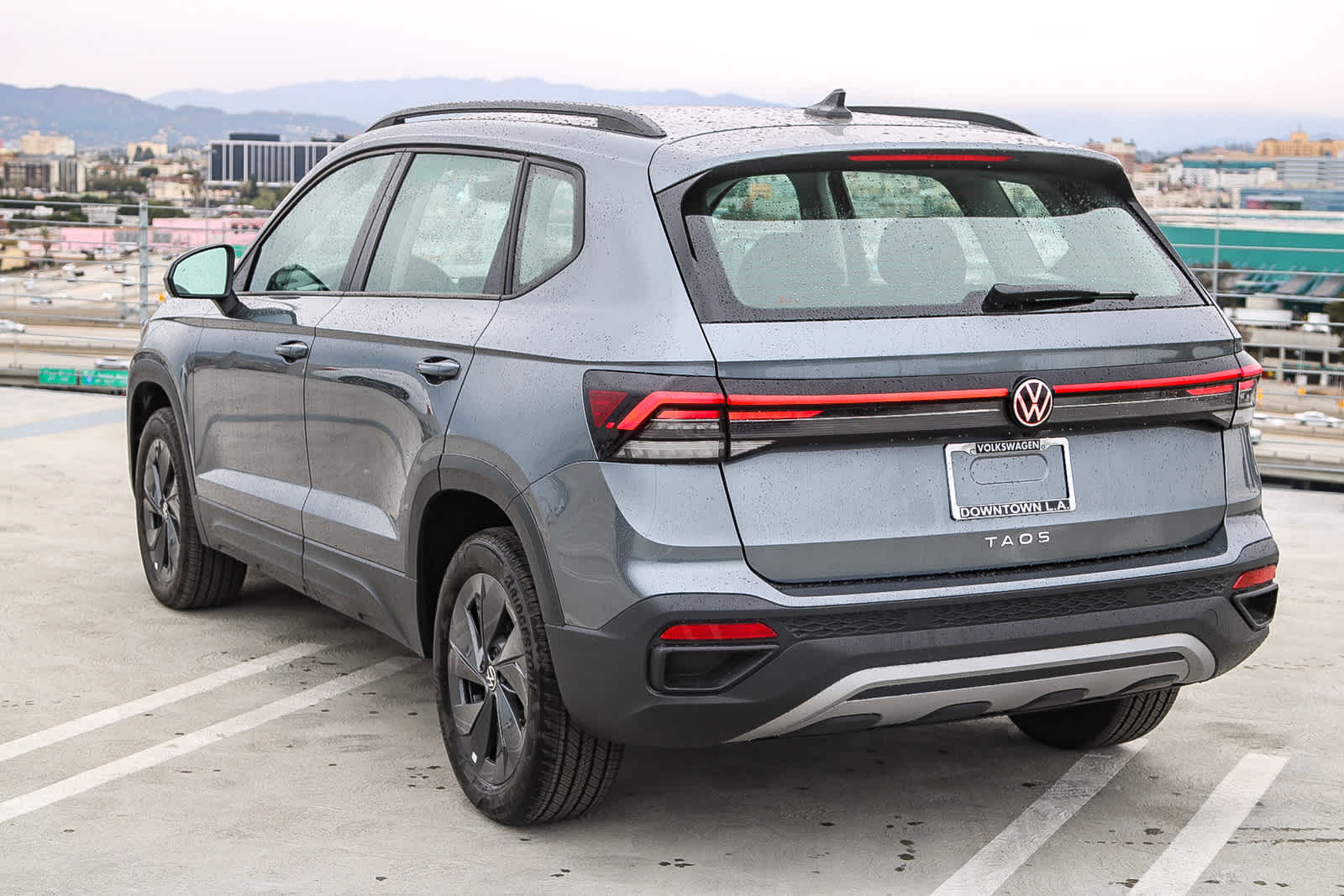 Vehicle image 6 of 27