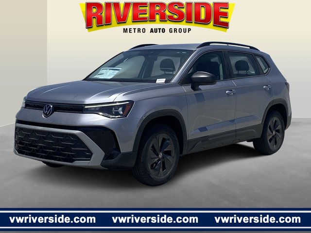 Vehicle image 2 of 15