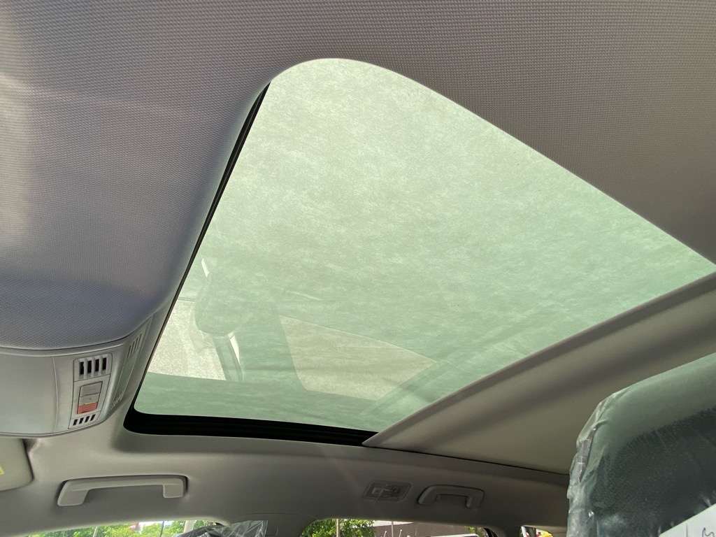 Vehicle image 12 of 12