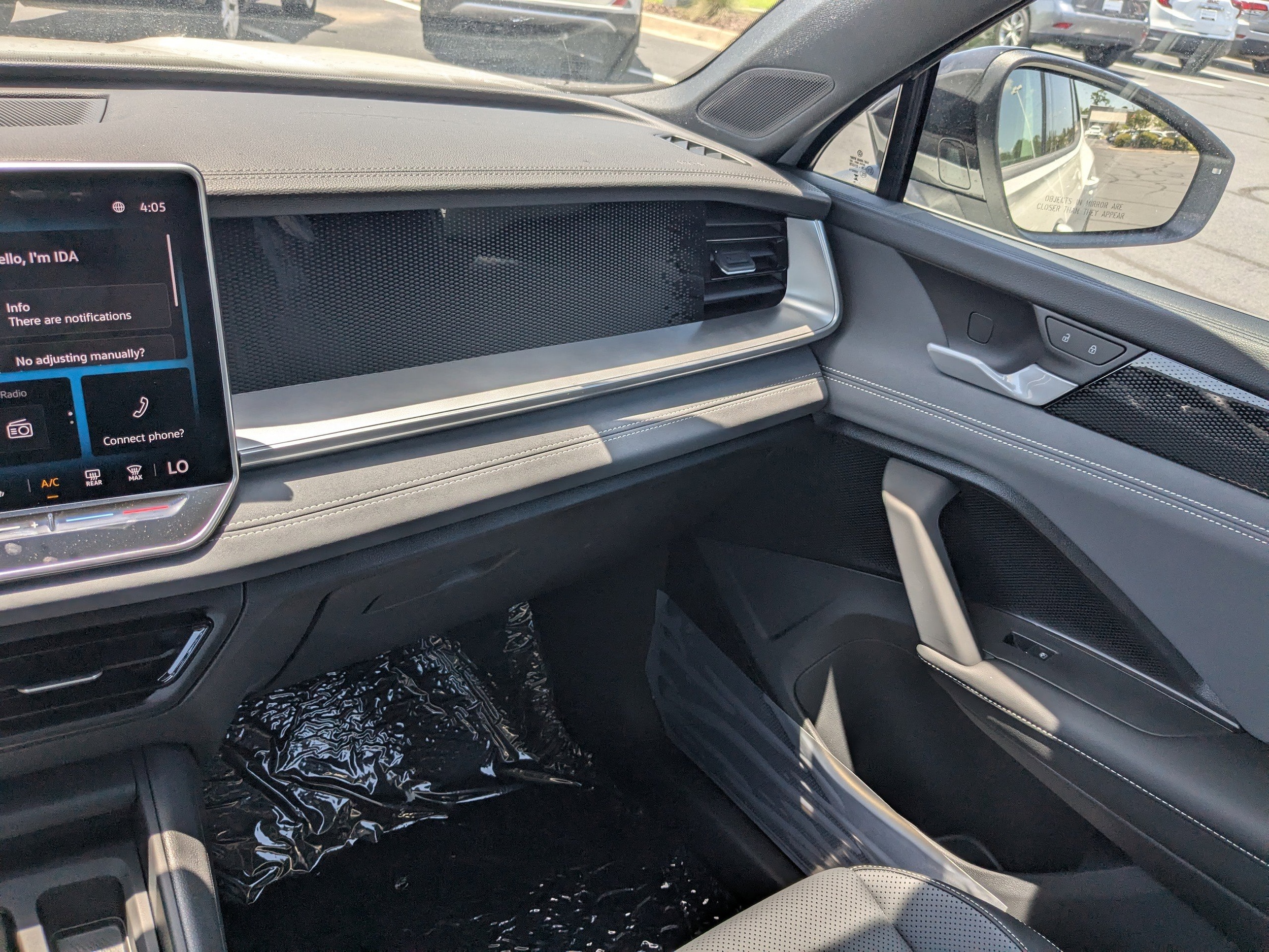 Vehicle image 13 of 31