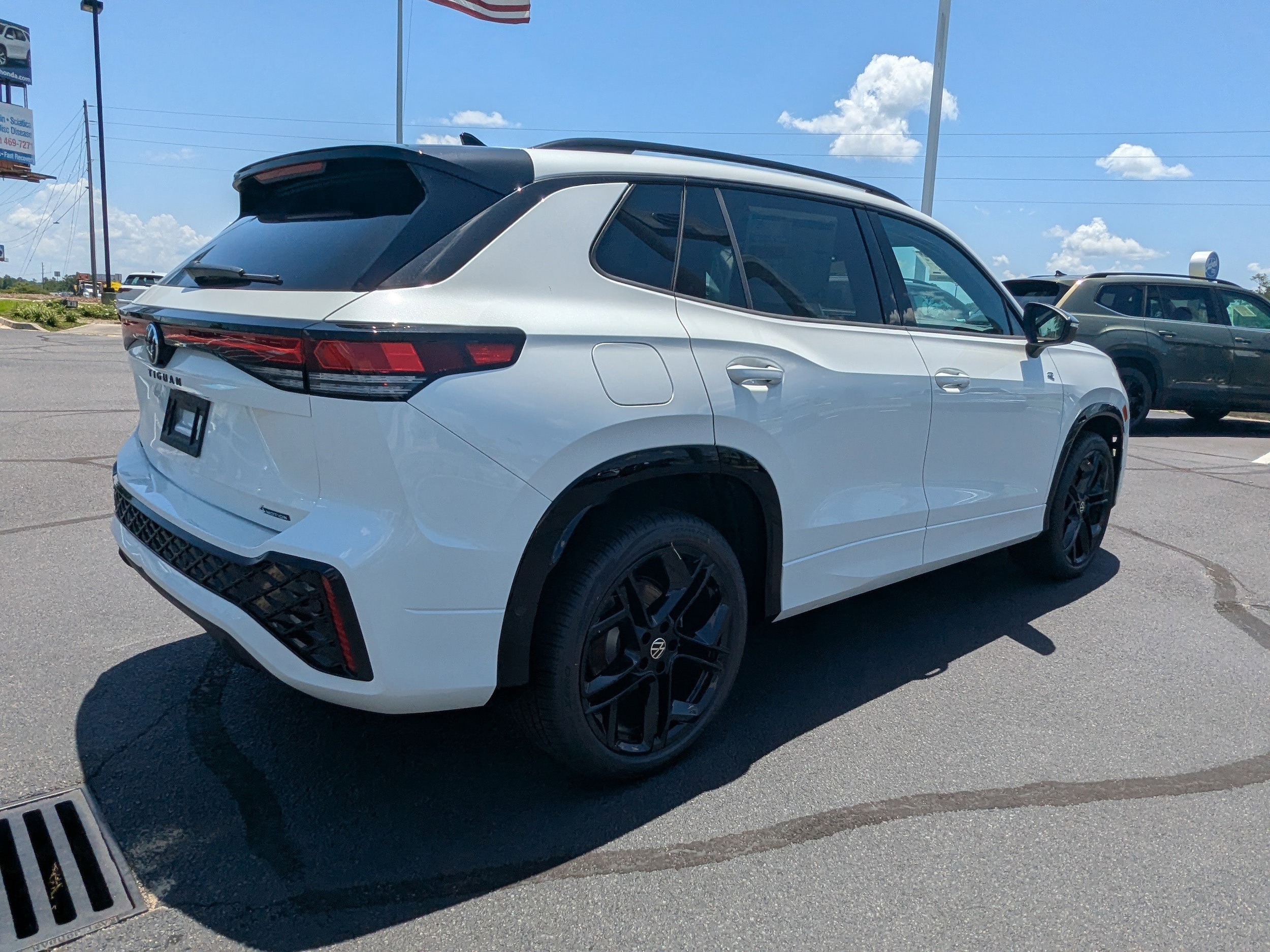 Vehicle image 5 of 31