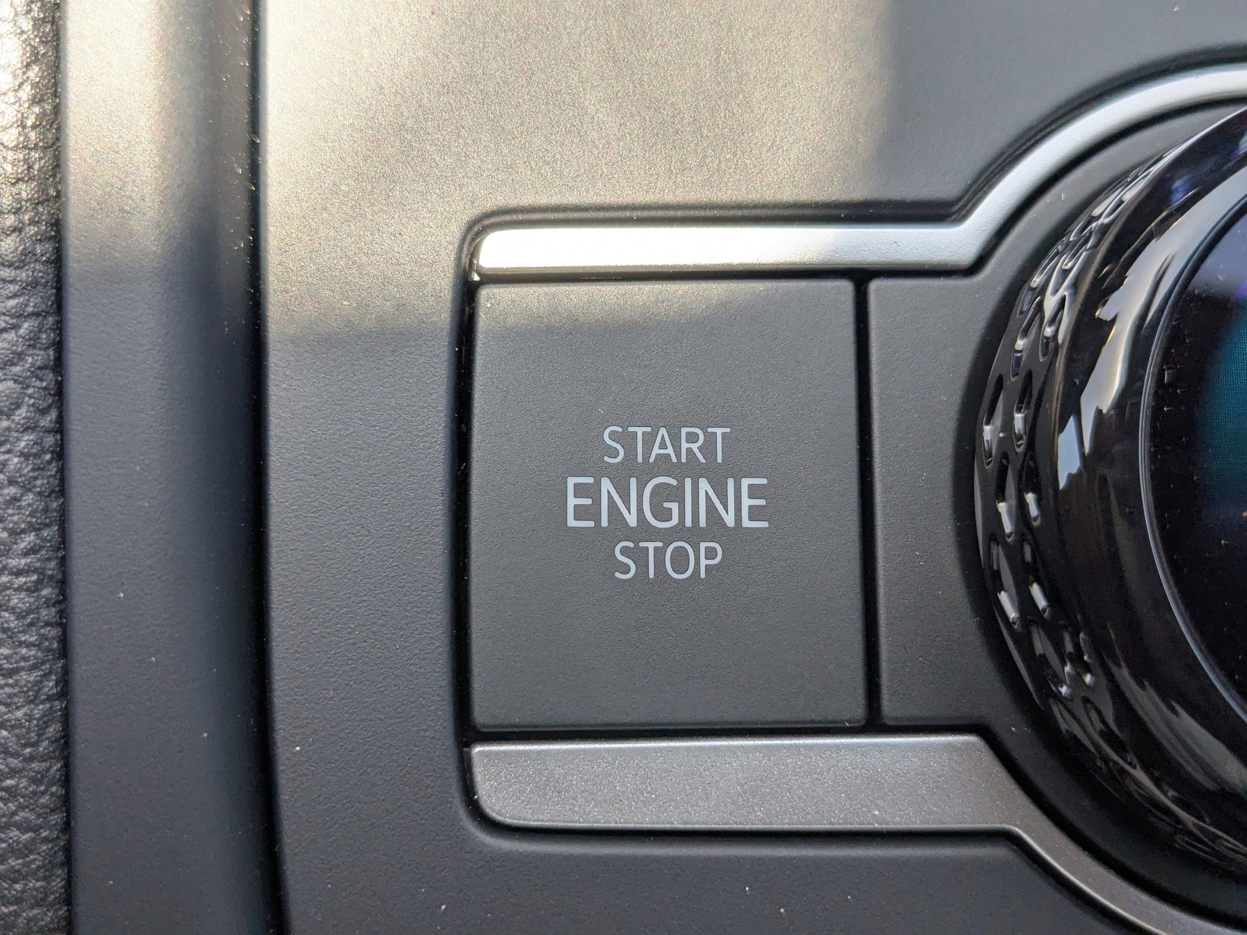 Vehicle image 19 of 31