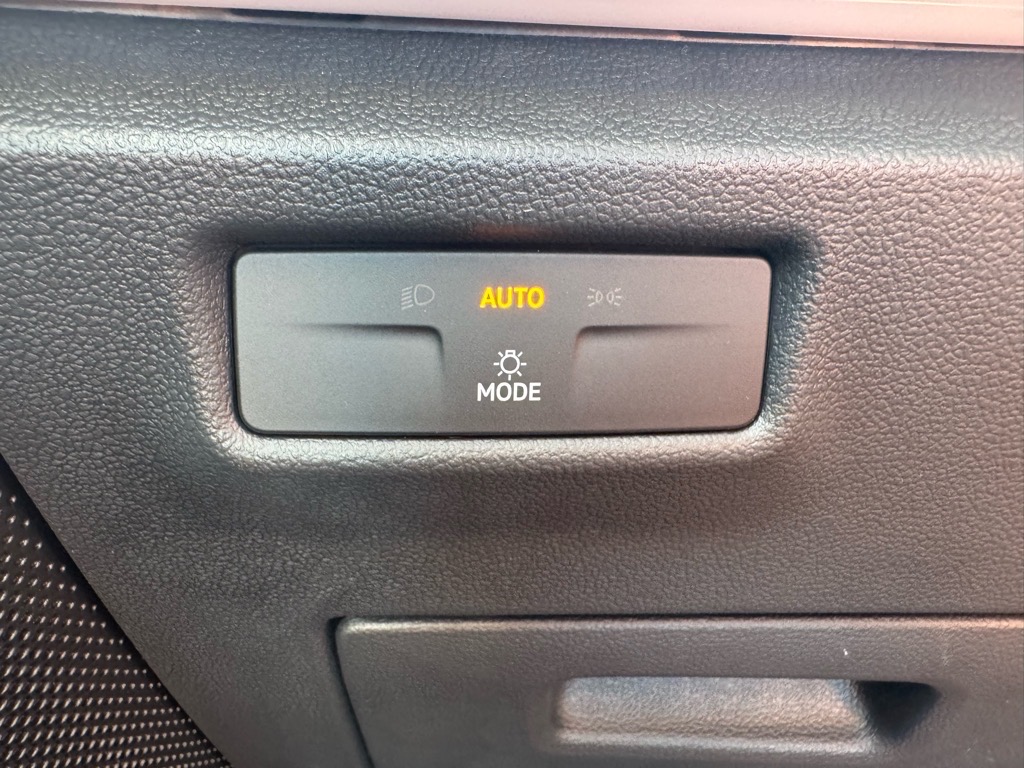 Vehicle image 36 of 36