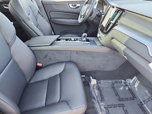 Vehicle image 24 of 25