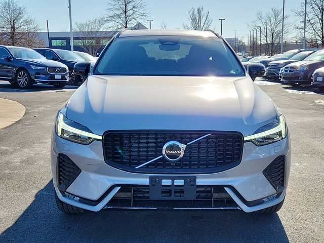 Vehicle image 1 of 25