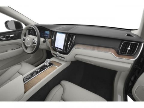Vehicle image 15 of 16