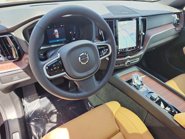 Vehicle image 10 of 26