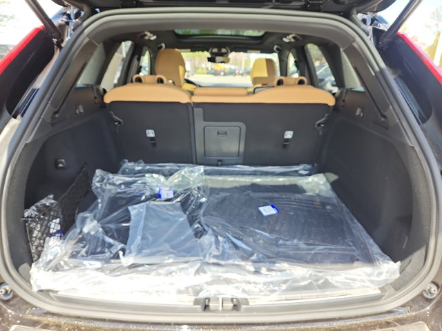 Vehicle image 7 of 26