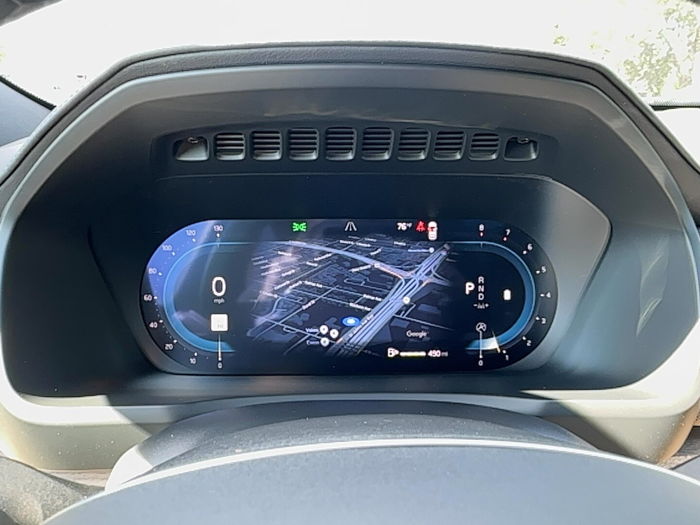 Vehicle image 21 of 24