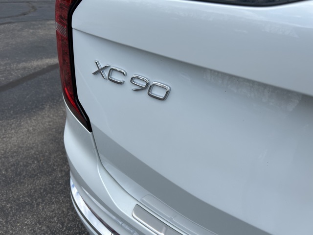 Vehicle image 14 of 77