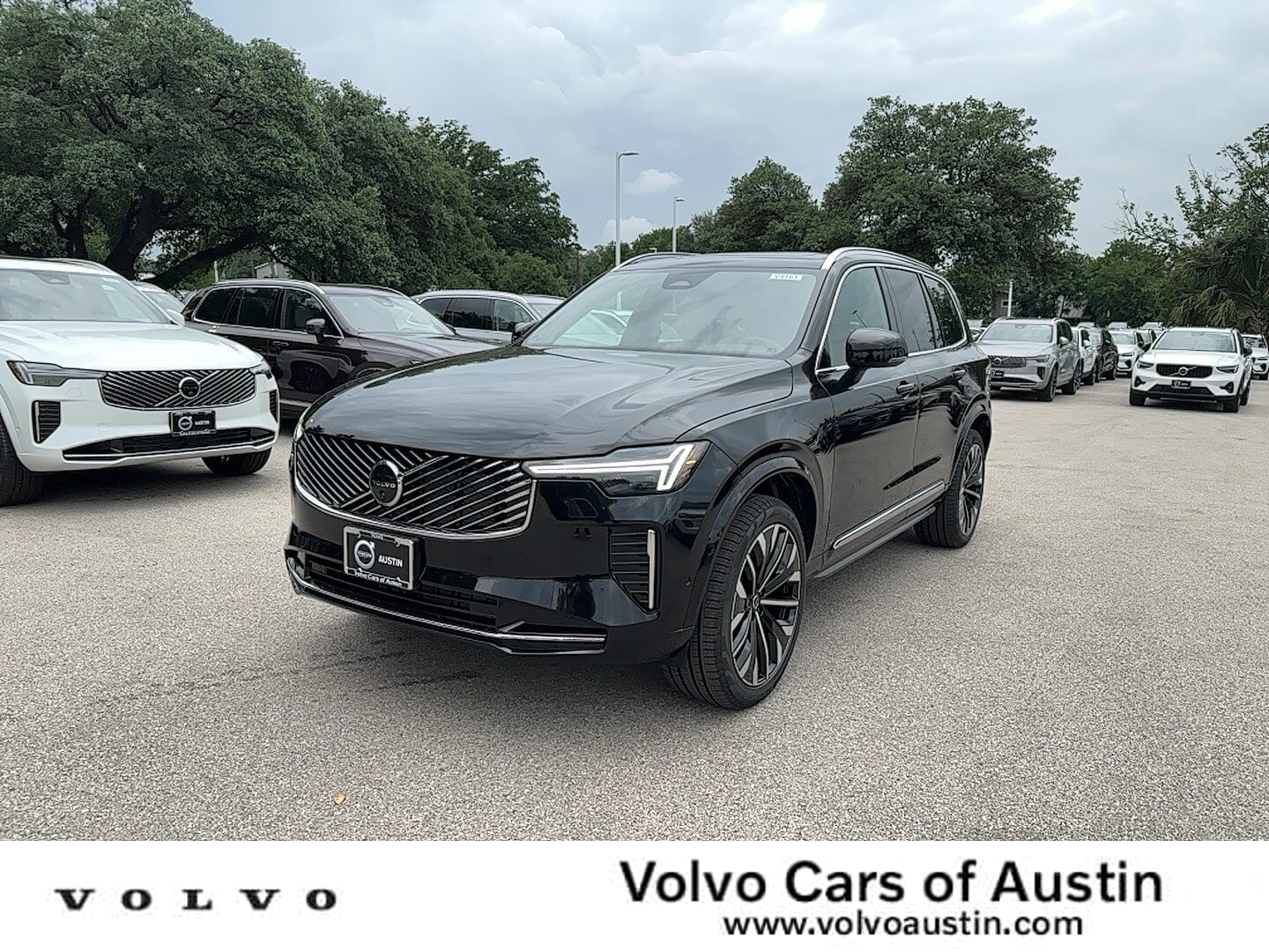 Vehicle image 2 of 26