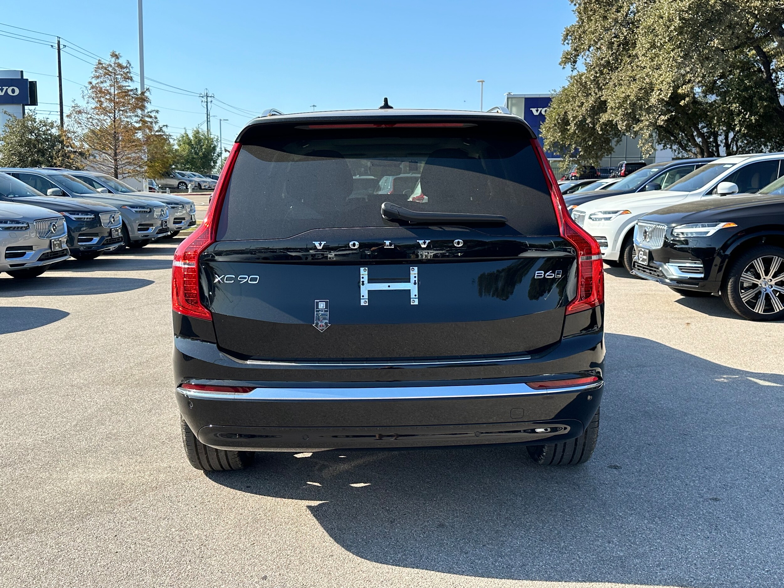 Vehicle image 5 of 15