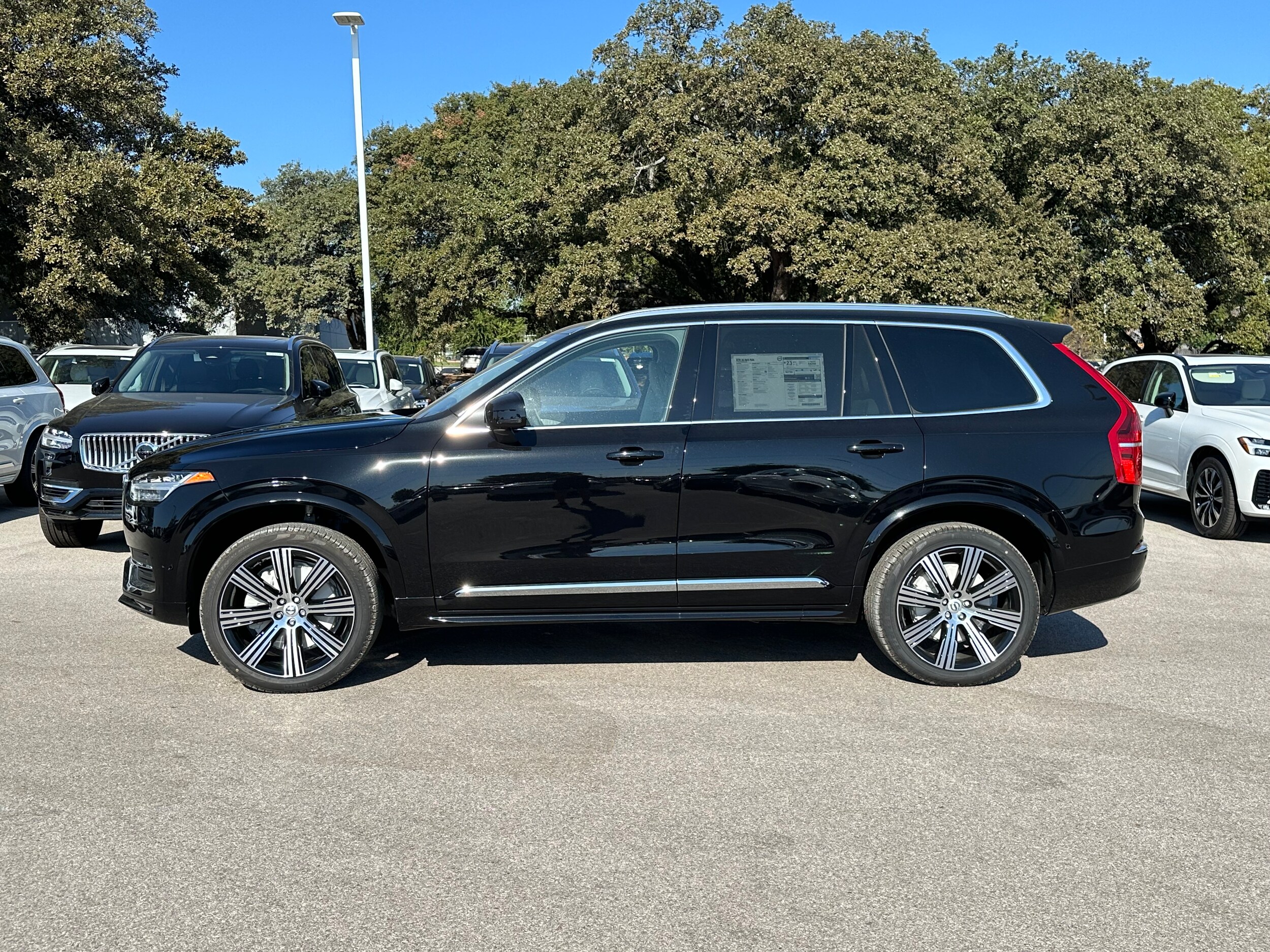 Vehicle image 3 of 15