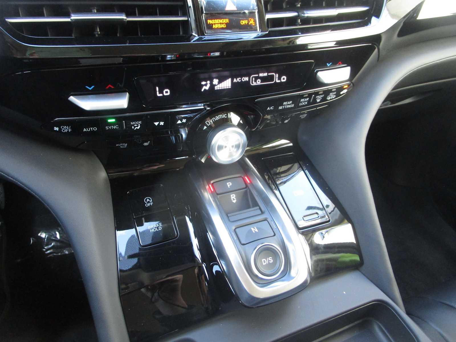 2026 Acura MDX Technology Image 18 of 27