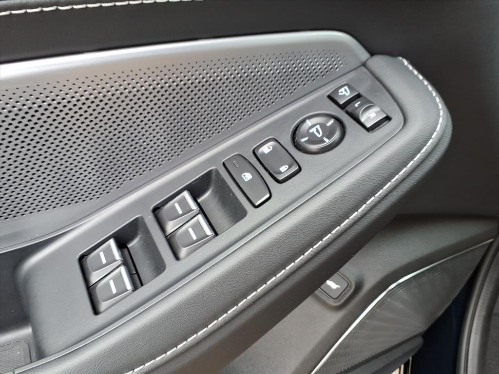 2026 Acura MDX Advance Image 25 of 28