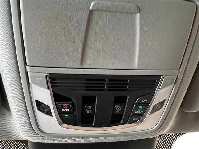 2026 Acura MDX Technology Image 28 of 37