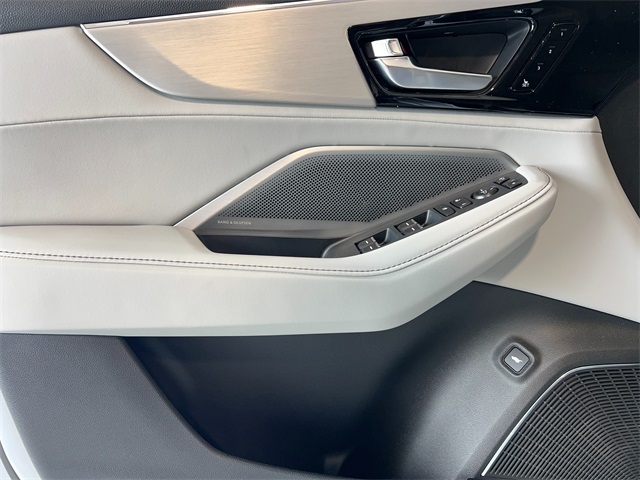 2026 Acura MDX Technology Image 25 of 37