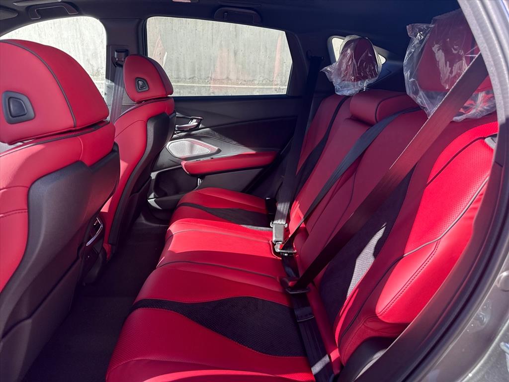 2026 Acura RDX A-Spec Image 10 of 18