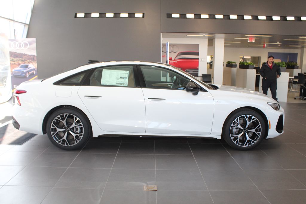 2026 Audi A6 Sedan Premium Plus Image 3 of 27