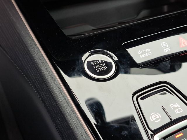 2026 Audi A6 Sedan Premium Plus Image 18 of 27