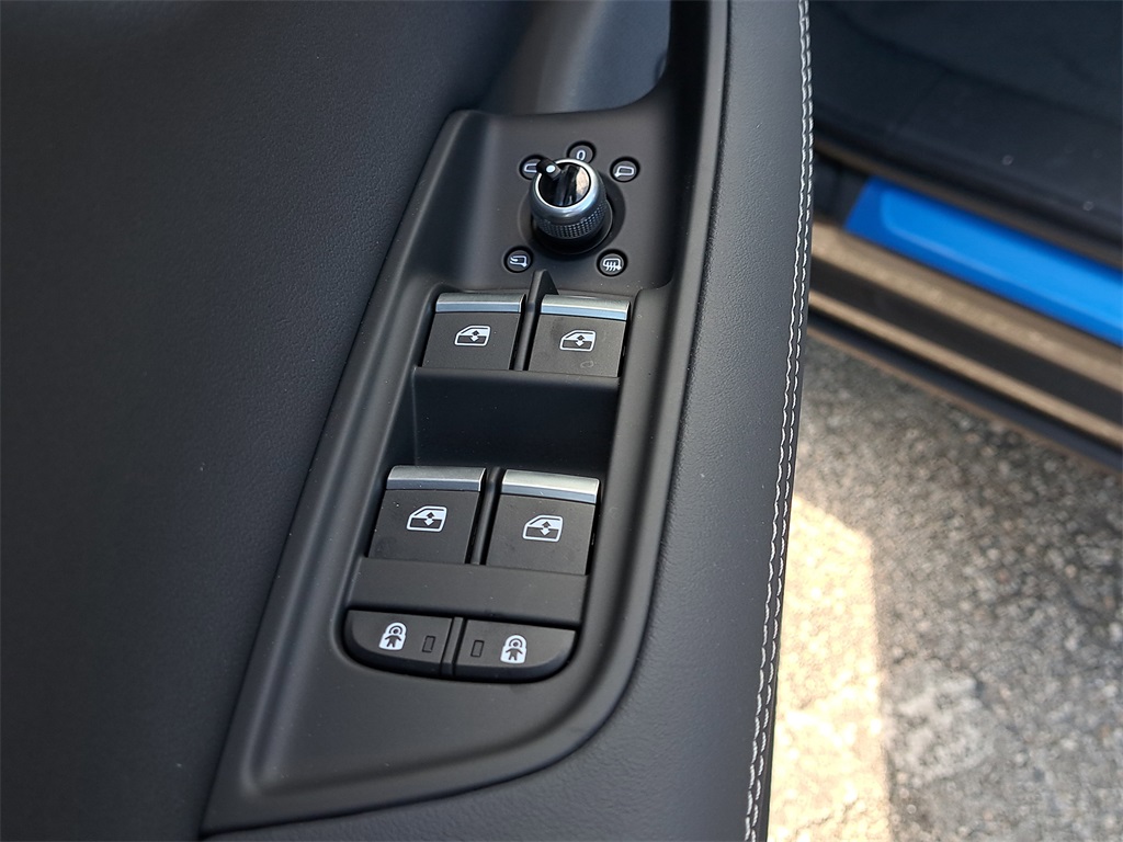 2026 Audi Q7 Prestige Image 21 of 32