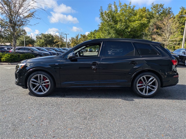 2026 Audi Q7 Prestige Image 8 of 30