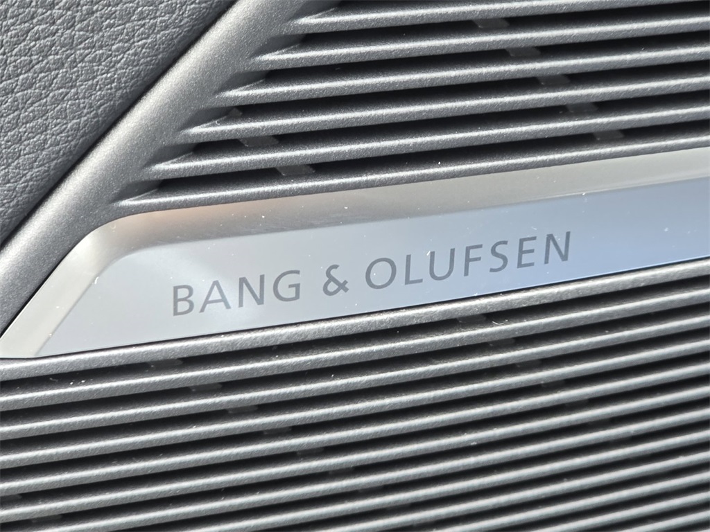 2026 Audi Q7 Prestige Image 42 of 50