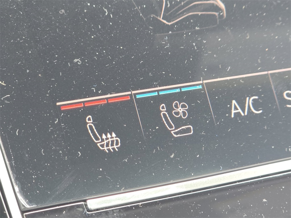 2026 Audi Q7 Prestige Image 23 of 50