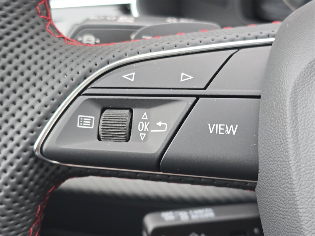 2026 Audi Q7 Prestige Image 31 of 50