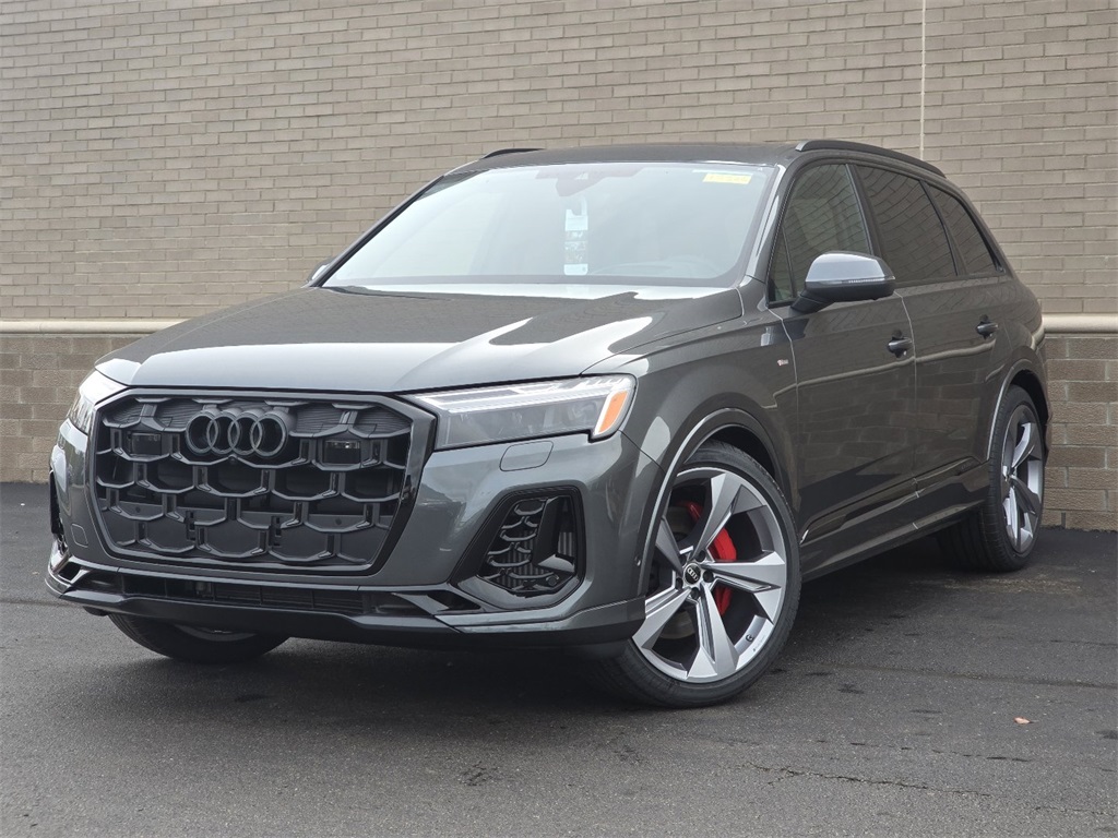 2026 Audi Q7 Prestige Image 1 of 50
