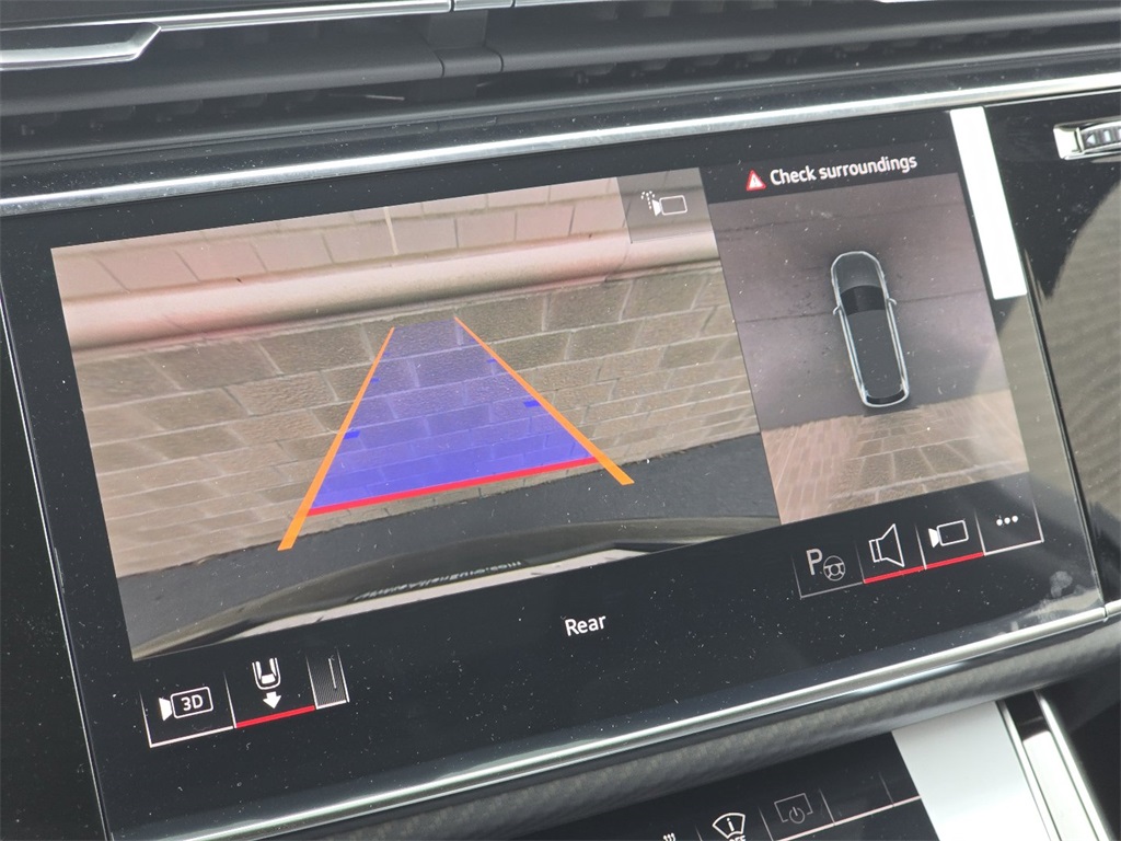 2026 Audi Q7 Prestige Image 24 of 50