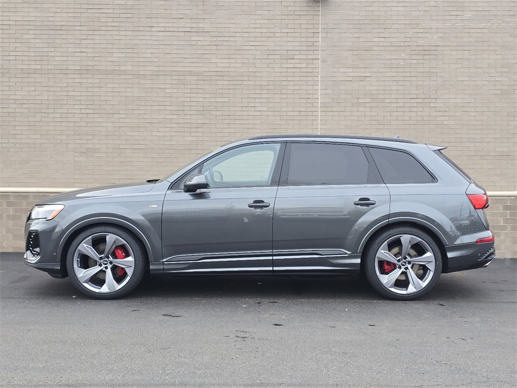 2026 Audi Q7 Prestige Image 9 of 50