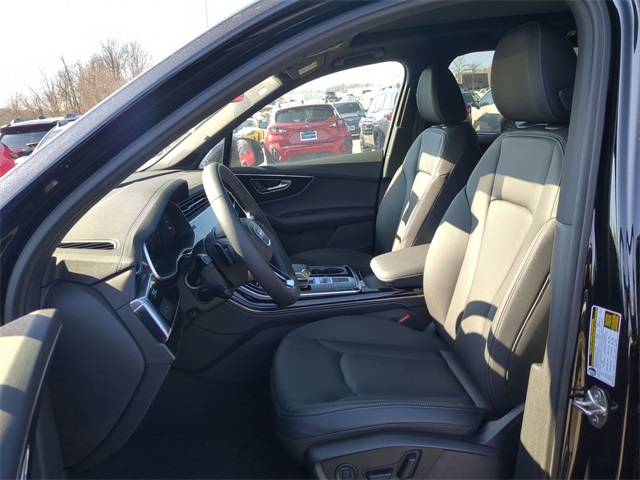 2026 Audi Q7 Premium Plus Image 12 of 20