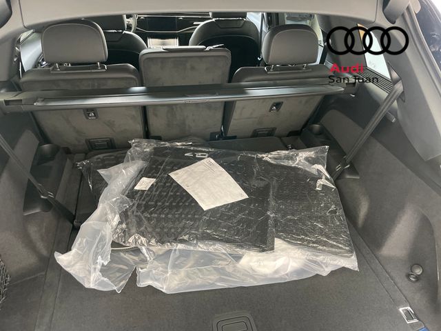2026 Audi Q7 Premium Image 7 of 35