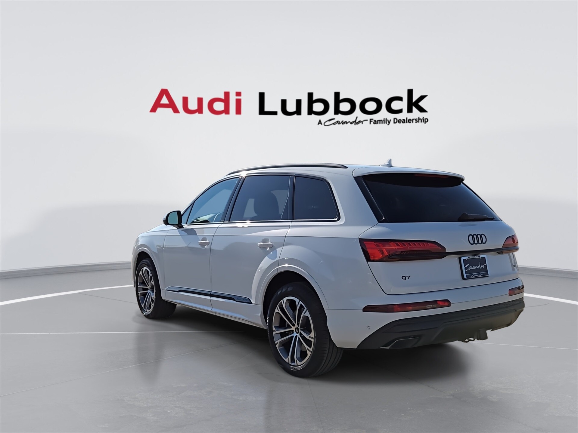 2026 Audi Q7 Premium Image 9 of 22