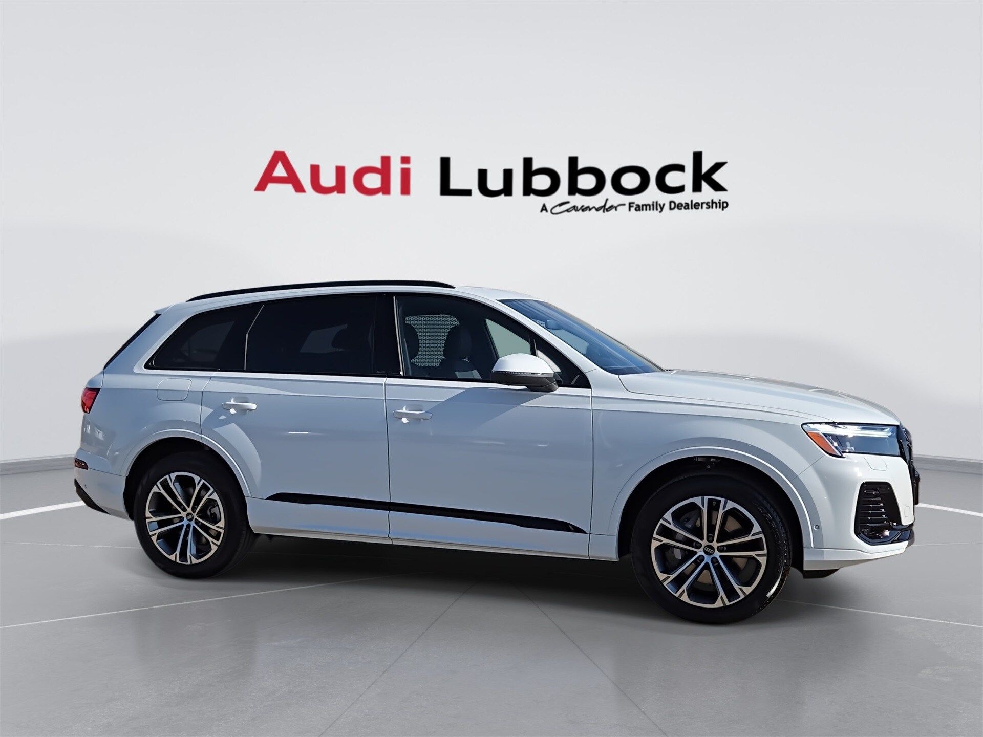 2026 Audi Q7 Premium Image 4 of 22